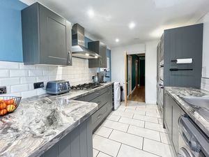 Photo 15- click for photo gallery